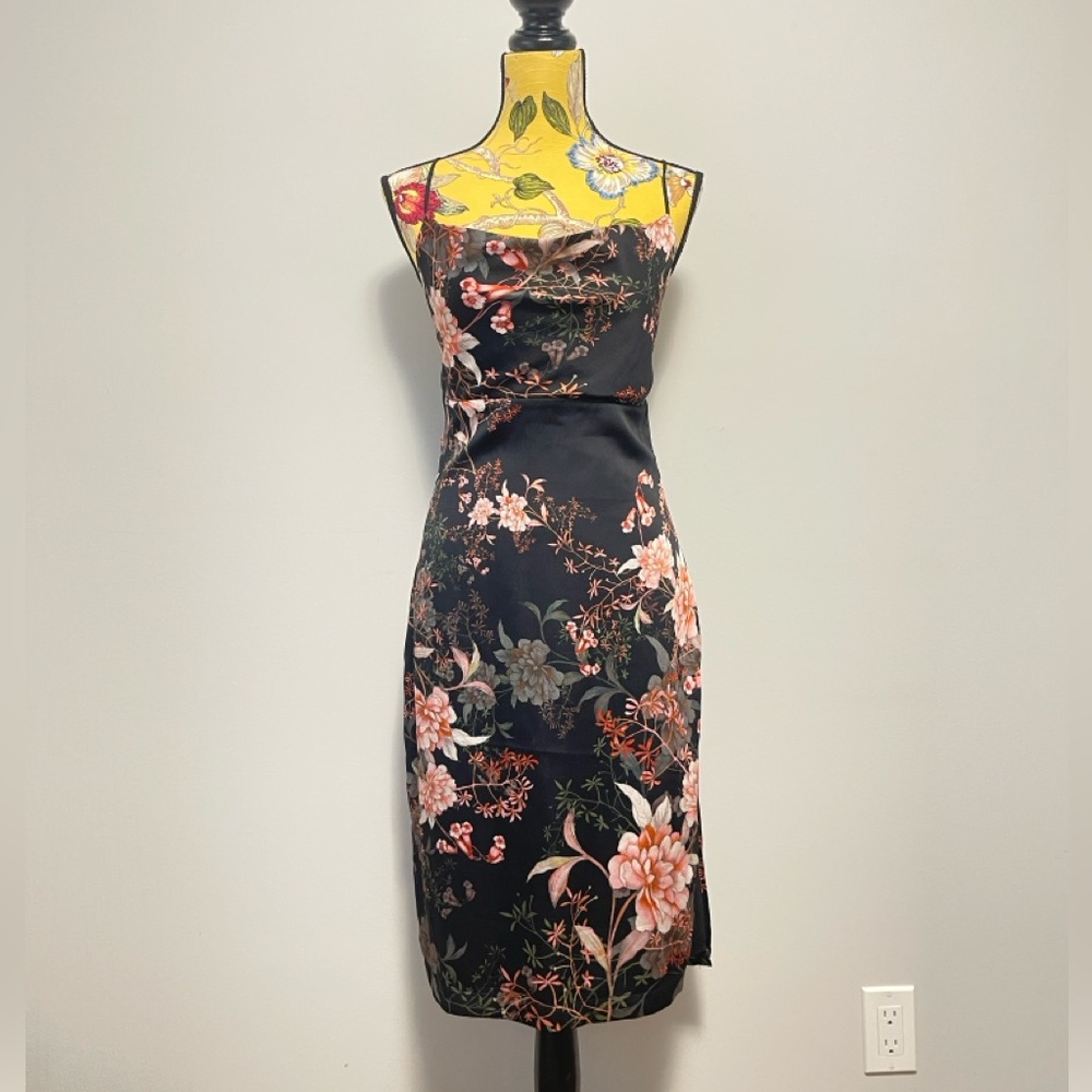 Adelyn Rae Black Floral Open Back Tie Slit Midi Dress Size Small